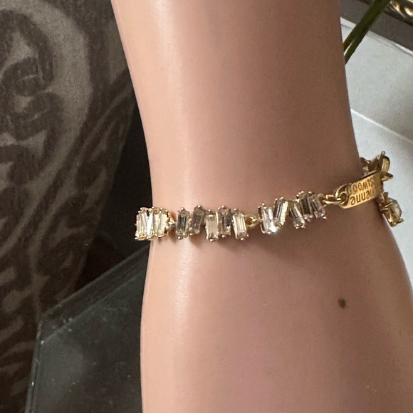 Vivienne Westwood Gold Bracelet - Picture 7 of 10